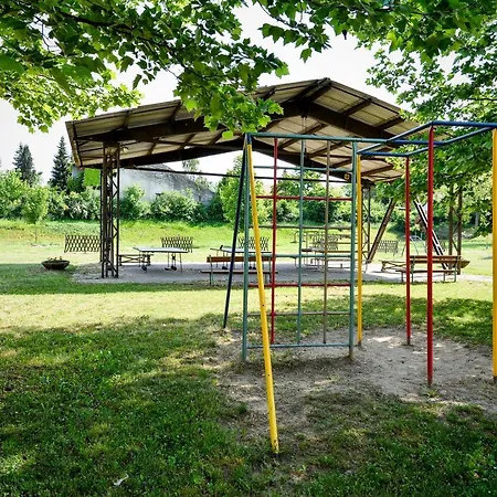 Campingplads Oliver *